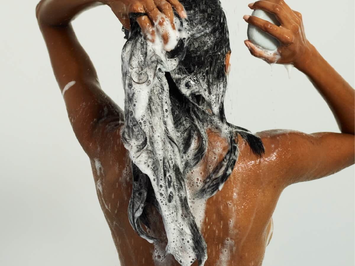 Le porte-shampoing — Ritual Surface