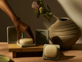 Le récipient pour après-shampoing et masque — Ritual Surface