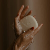 Shower-Essentials-Alpine-Glow-Normal-Hair-4-1-1.jpg