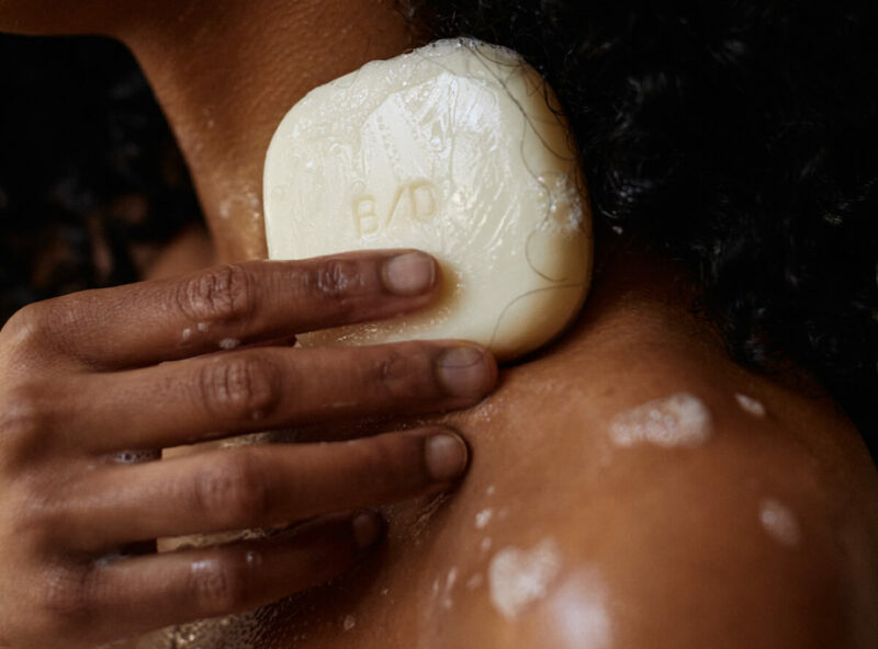 L’Essentiel de douche Alpine Glow pour Cheveux Normaux
