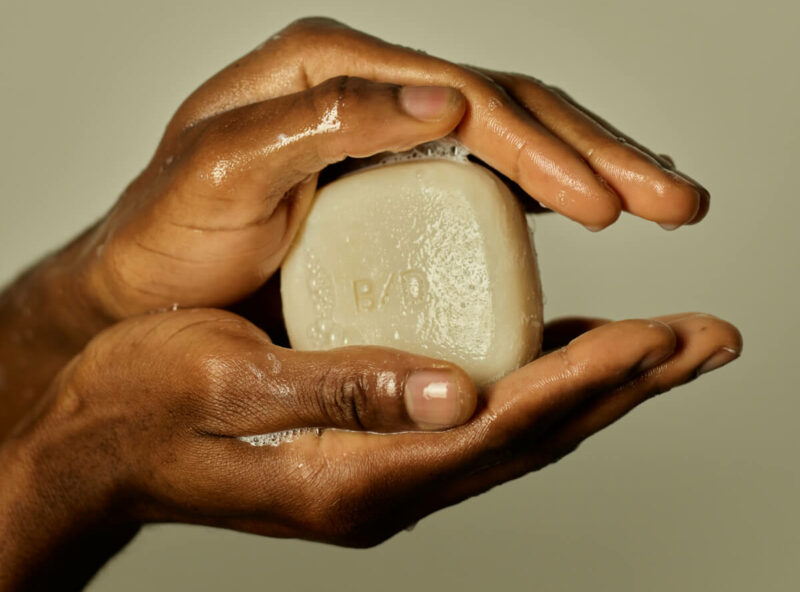 L’Essentiel de douche Amazonian Amour pour Cheveux Normaux