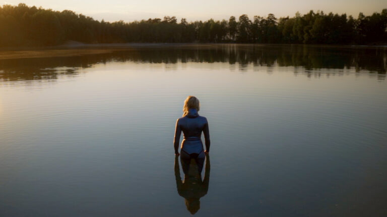 Meet Li Karlsén: Swedish Freediver, Pirate Chaser And Ocean Lover