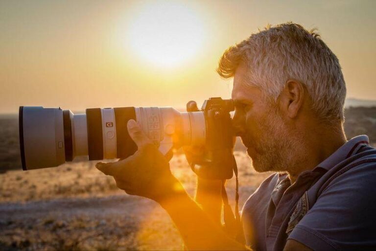 Ontmoet Laurent Baheux: Bekroonde natuurfotograaf en VN-ambassadeur tegen stroperij